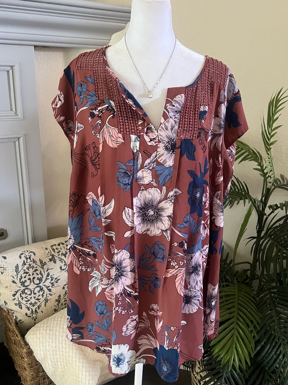 Daniel Rainn Rust Floral Pintuck V-Neck Blouse